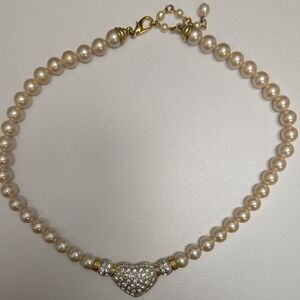 Elegant Faux Pearl Necklace with Gold and Silver Accents